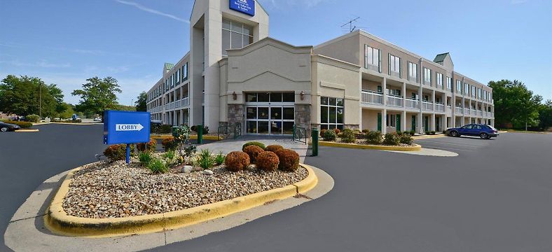 Americas Best Value Inn An Suites Overland Park Ks